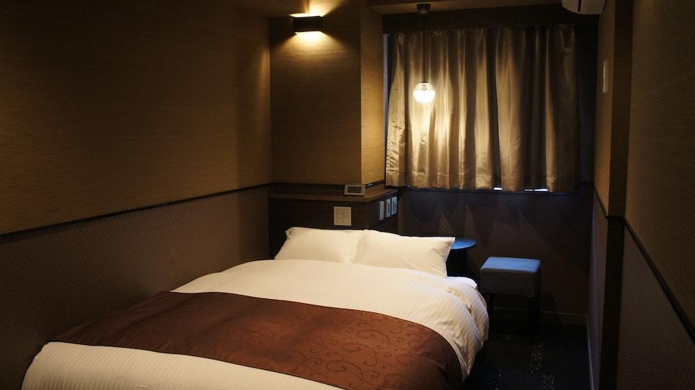 Hotell Apa Ginza Kyobashi Eki Yaesu Minamiguchi 3*